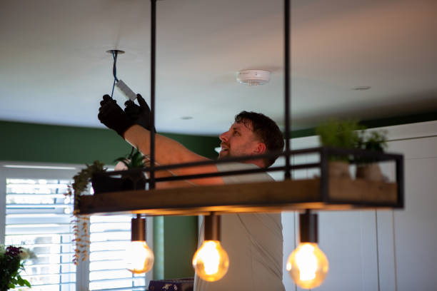 Best Affordable Emergency Electrician  in Hendron, KY